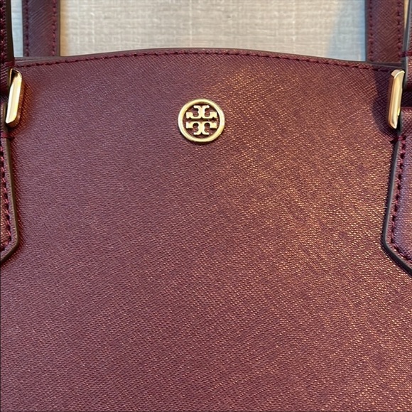 Tory Burch Large Robinson Tote - Picture 3 of 6